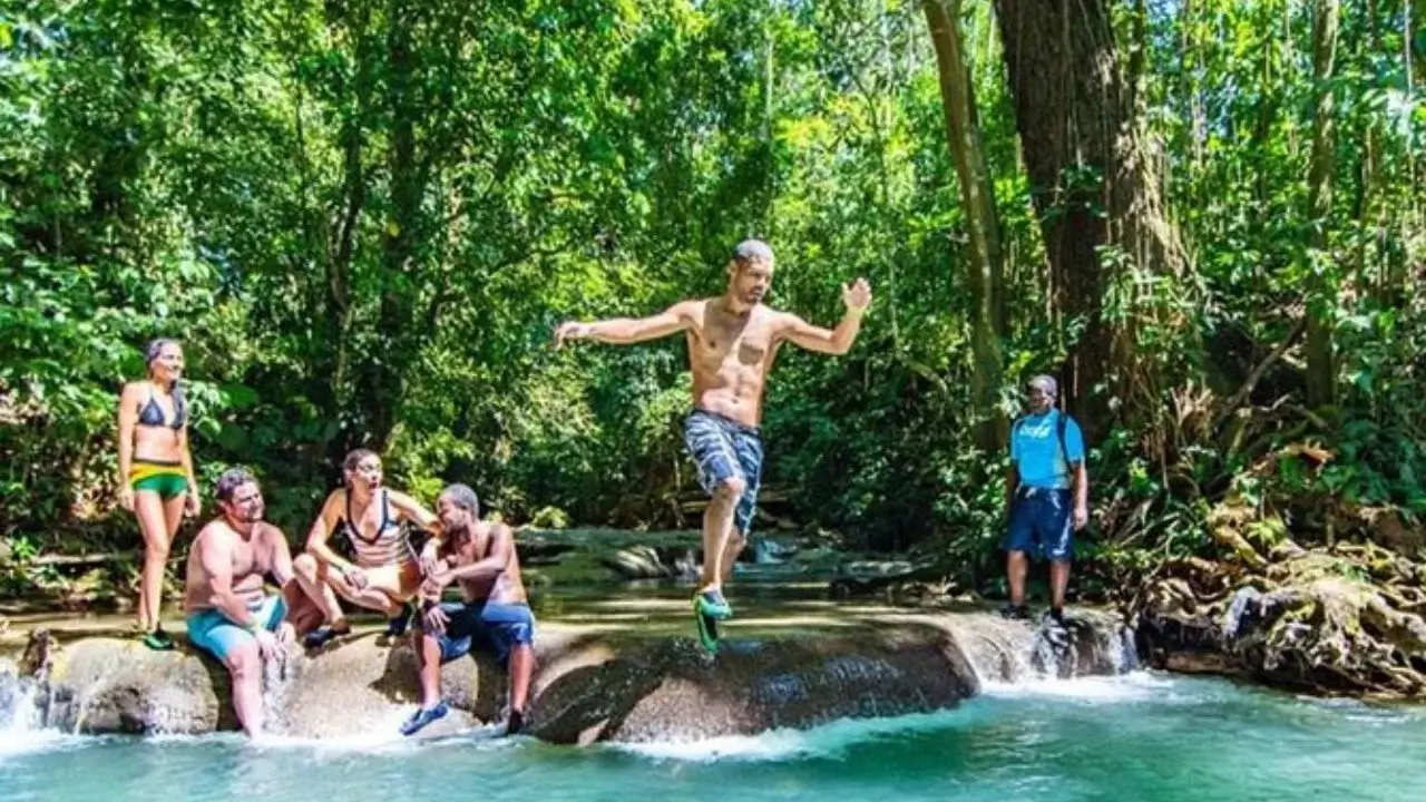 Blue Hole & Dunn’s River Falls – Combo Package 